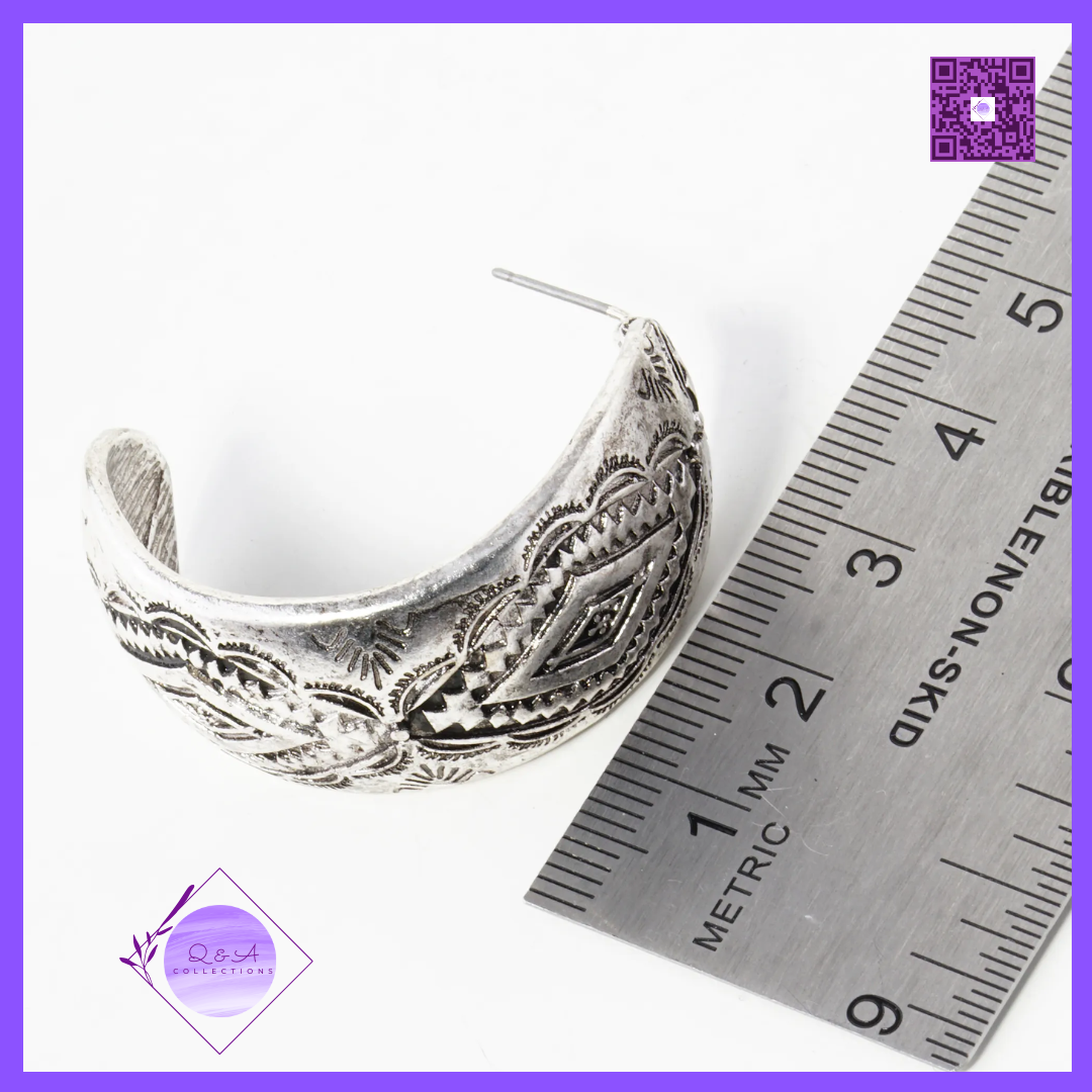 Western Tailored Pattern 35mm Wide Hoop Earrings - Diamond Chain Design