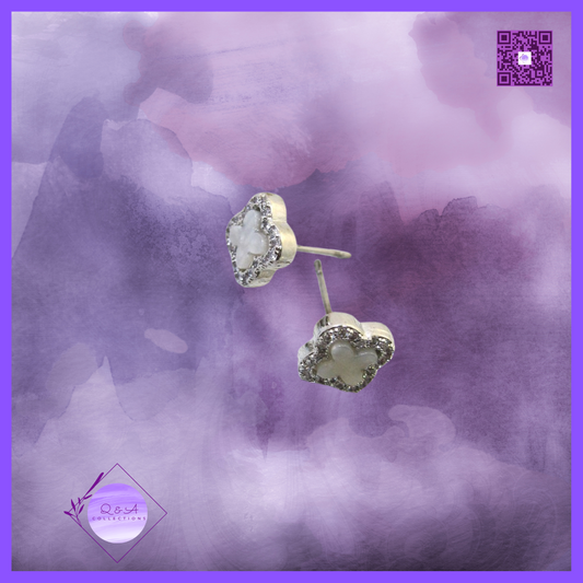 Small White Clover Clear CZ Silver Post