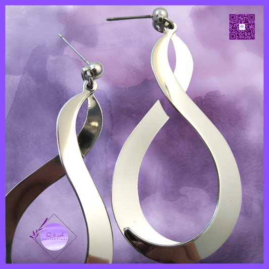 Shinny Silver Twisted Tear Drop Ball Post