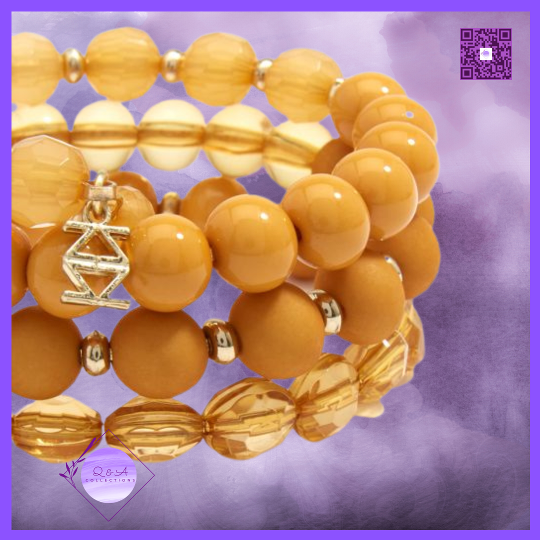 Matte and Glossy Beaded Bracelets